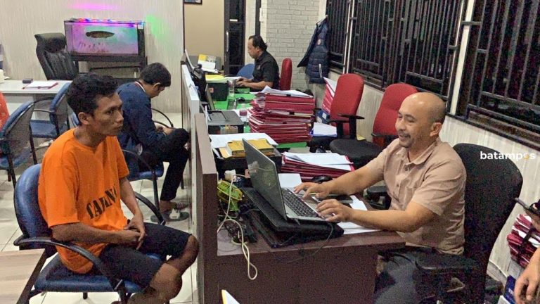 Kasus Pencurian Uang Rp 1,1 Miliar Oleh Petugas Pengisian ATM Diserahkan ke Kejari Batam