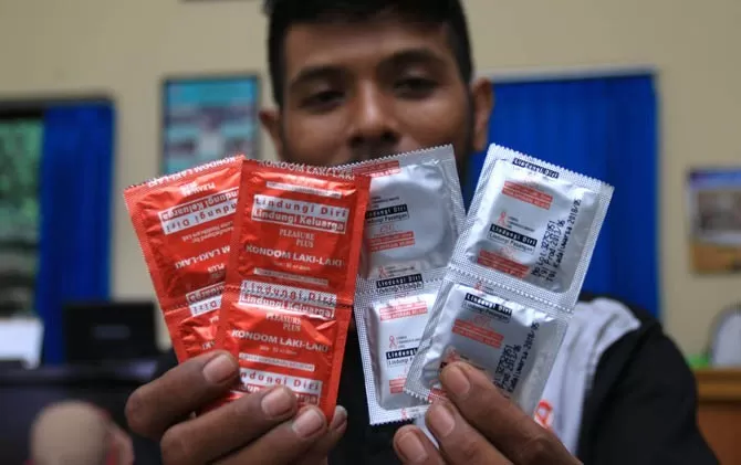 Ini PP yang Diteken Presiden Terkait Aturan Pemberian Alat Kontrasepsi Bagi Siswa dan Pelajar