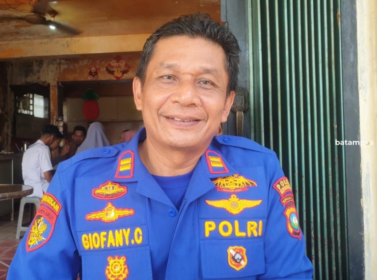 Terjatuh Saat Buang Air Kecil, Siswa SMK Perikanan Dumai Hilang di Perairan Anambas