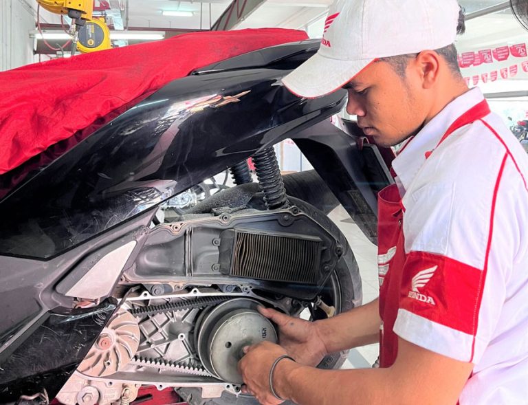 Pentingnya Perawatan Sepeda Motor untuk Kinerja Optimal dan Keamanan Berkendara