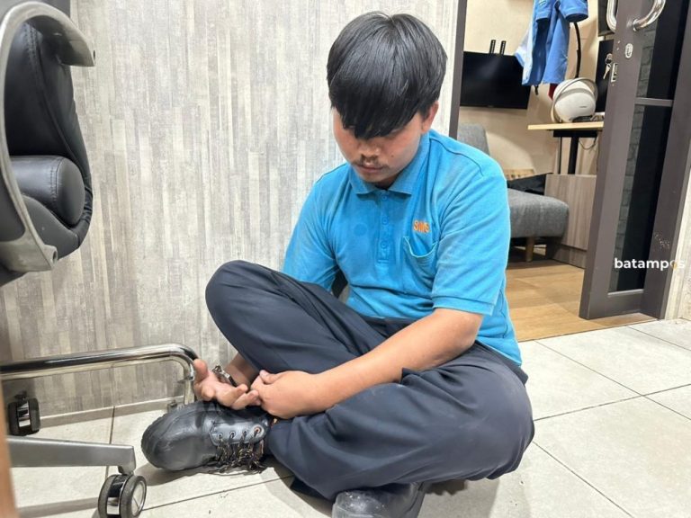 Warga Batam Peras Mantan Pacar, Kuras Isi Rekening dan Gaji Korban