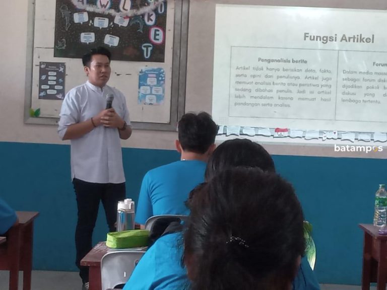 Perkuat Literasi Generasi Muda, Kantor Bahasa Taja Bengkel Menulis Berita