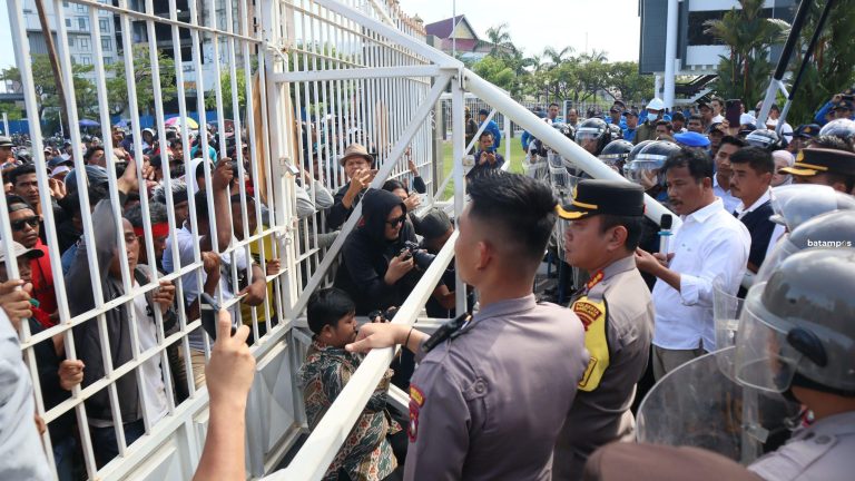 Krisis Air Masih Terjadi di Tanjunguncang