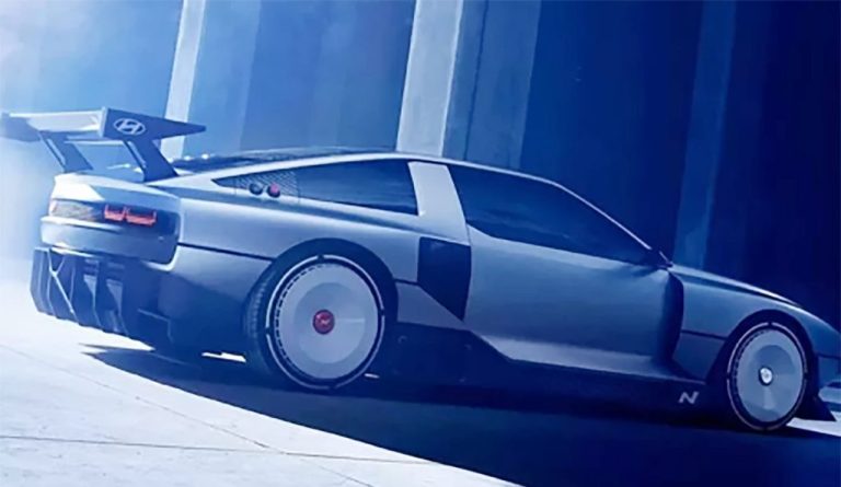 Hyundai Tunjukkan Kelas di GIIAS Surabaya 2024: Hadirkan KONA Electric Lokal dan IONIQ 5 N untuk Crazy Rich