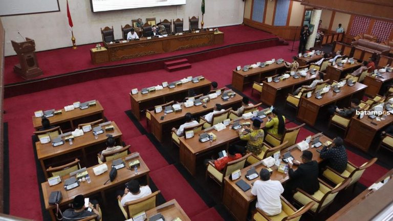 Pimpinan Definitif DPRD Kota Batam Ditetapkan Hari Ini