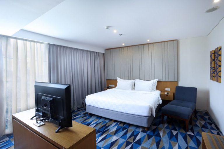 Swiss-Belhotel Pondok Indah Tawarkan Paket Golf dengan Kamar Business Suite yang Nyaman