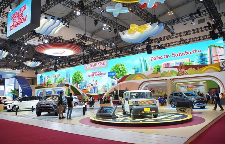 Daihatsu Hadirkan Inovasi Terbaru di GIIAS 2024 Bandung
