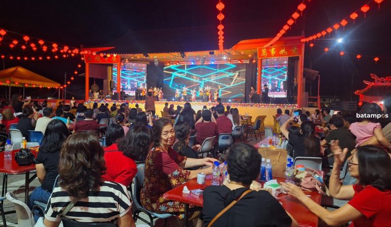 Festival Kue Bulan di Vihara Dharma Shanti Tanjunguban Tampilkan Keberagaman Seni dan Budaya