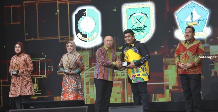 Dukung UMKM di Bintan, Roby Terima Penghargaan Nasional