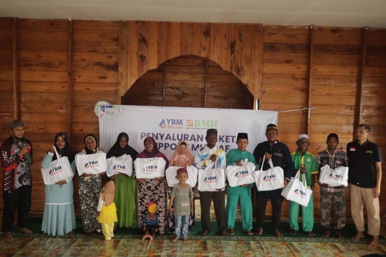 Berbagi Kebahagiaan, BMH-YBM BRILiaN Menyapa Mualaf Selat Kongki