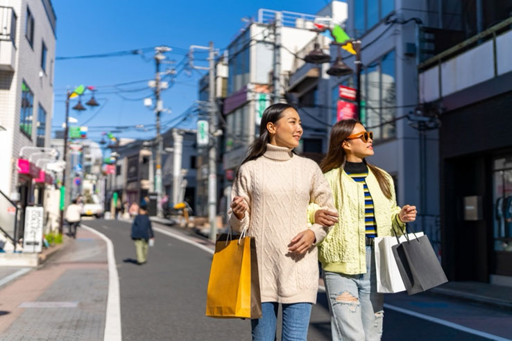 Jalan-Jalan Sekalian Bisnis Online Biar Lebih Cuan!