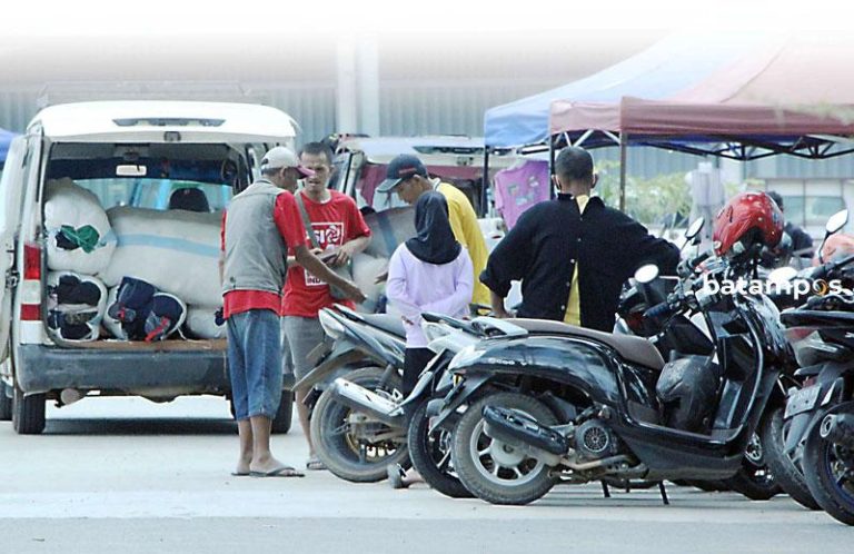 Dishub Batam Upayakan Penataan Juru Parkir Resmi di Lokasi Pasar Kaget