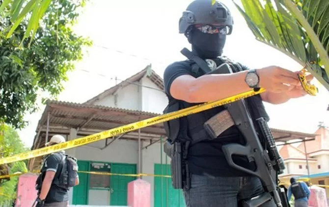 Amir Jamaah Ansharut Daulah Bima yang Terafiliasi dengan ISIS Dibekuk