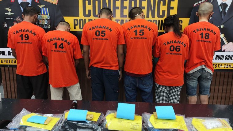 Ingin Cerai, Istri Nekat Jebak Suami dengan Narkoba