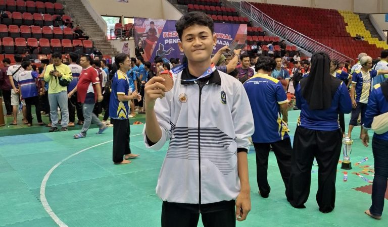 Wakili Kepri, Pesilat Muda asal Bintan Bawa Pulang Perunggu di Kejurnas Pencak Silat Remaja di Semarang