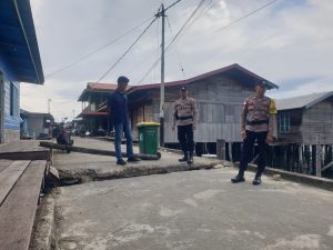 Tidak Ada Pemeliharaan dari Pemkab Anambas, Pelantar Berusia 19 Tahun Amblas Usai Dilalui Dua Pikap