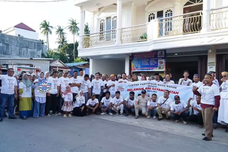 Ratusan Lintas Paguyuban Gabung Relawan Asli Sayang Batam Dukung Ansar-Nyanyang dan Amsakar-Li Claudia