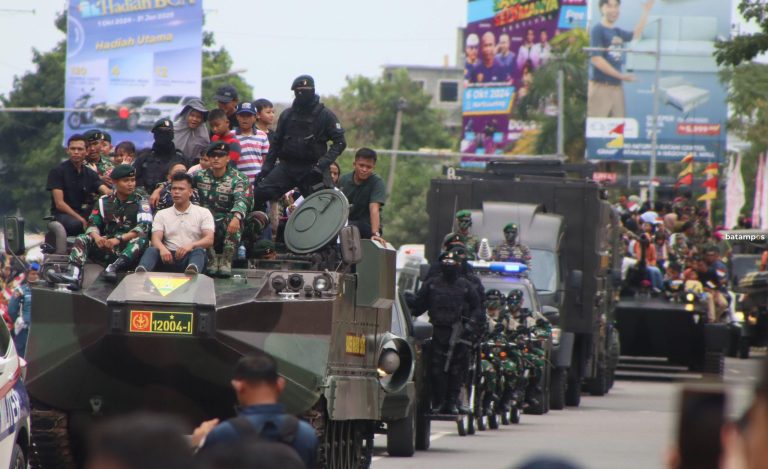 HUT TNI ke-79, Kogabwilhan I Tampilkan Atraksi Militer Spektakuler di Dataran Engku Puteri