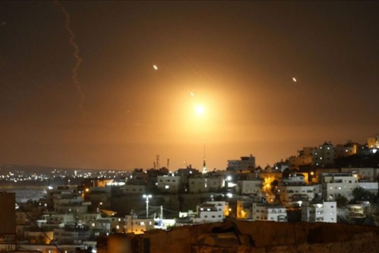 Kepala Garda Revolusi Iran Janji Tanggapi Setiap Serangan Israel