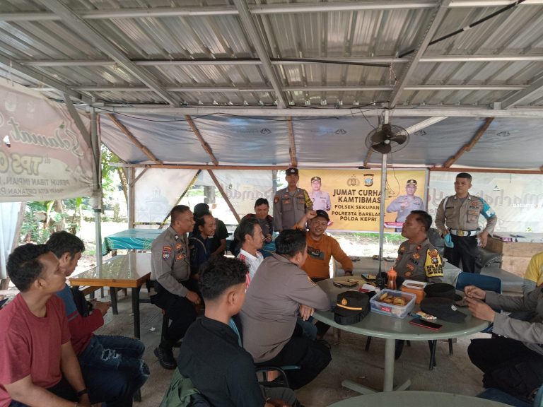 Jumat Curhat Kamtibmas, Usulan Warga Sekupang untuk Tambah CCTV dan Tingkatkan Keamanan Malam