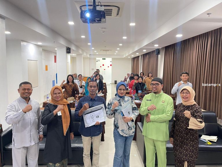 Disnaker Batam Gelar Pelatihan Bahasa Isyarat untuk Dukung Rekrutmen Penyandang Disabilitas