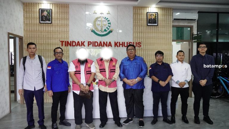 Akhirnya Jaksa Tahan Dua Tersangka Korupsi Penyimpangan Aset Asuransi Persero Batam