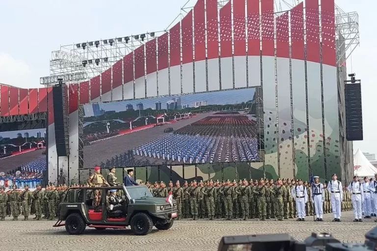 Jokowi Minta TNI Sukseskan Transisi Nasional dan Pilkada Serentak 2024