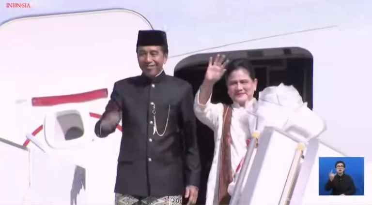 Penyebab Jokowi Batal Naik Pesawat Ekonomi saat Pulang ke Solo