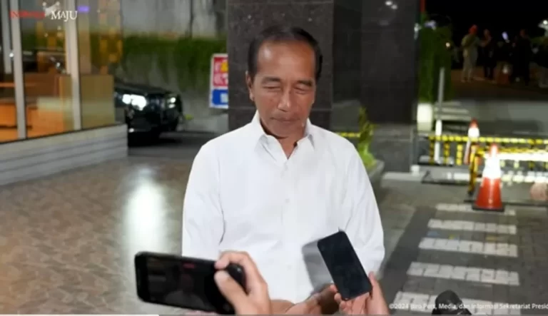 Jokowi Jenguk Cucu di RSIA Bunda Menteng, Ini Arti Nama Anak Kaesang-Erina