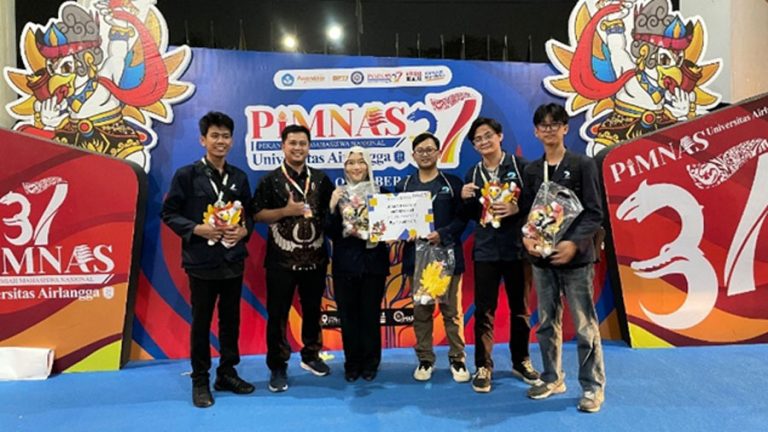 Polibatam Raih Juara Favorit Nasional pada PIMNAS 2024 di Universitas Airlangga
