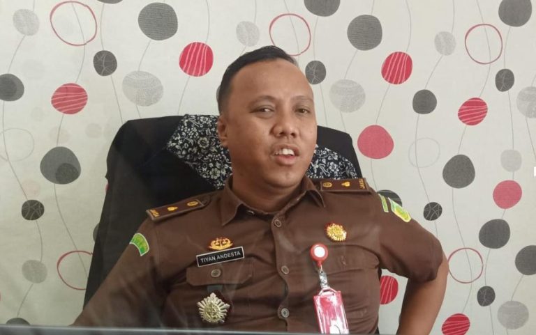 Salah Klik, Barang Bukti Pajero Kejari Batam Laku Rp 1 Miliar