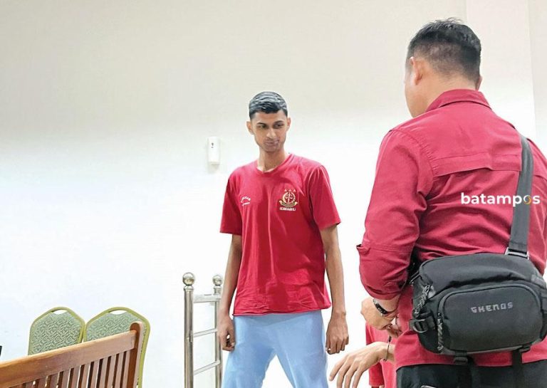 WN Singapura 3 Tahun di Batam Tanpa Izin