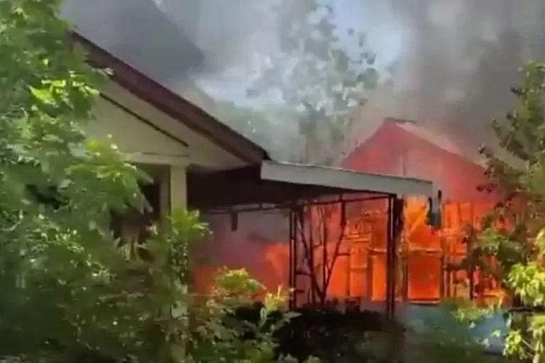 Main Judi Online, Suami Dibakar Hidup-hidup oleh Istri