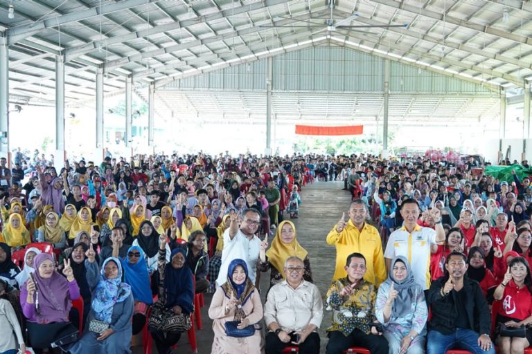Raih Dukungan Besar Masyarakat Karimun, Ansar Ahmad Cagub Terkuat Lanjut Satu Periode Lagi