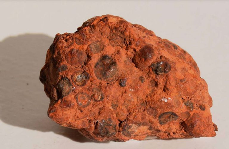 Kurangi Ketergantungan Impor, Integrasi Sektor Manufaktur-Mineral