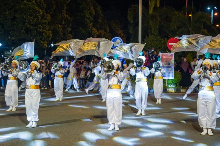 Batam Marching Art Parade Musik dan Budaya Internasional Sukses Gaet Wisatawan ke Batam
