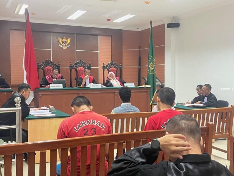 Pura-pura Beli Rokok, Rudolfus Rampok Minimarket di Batam Centre