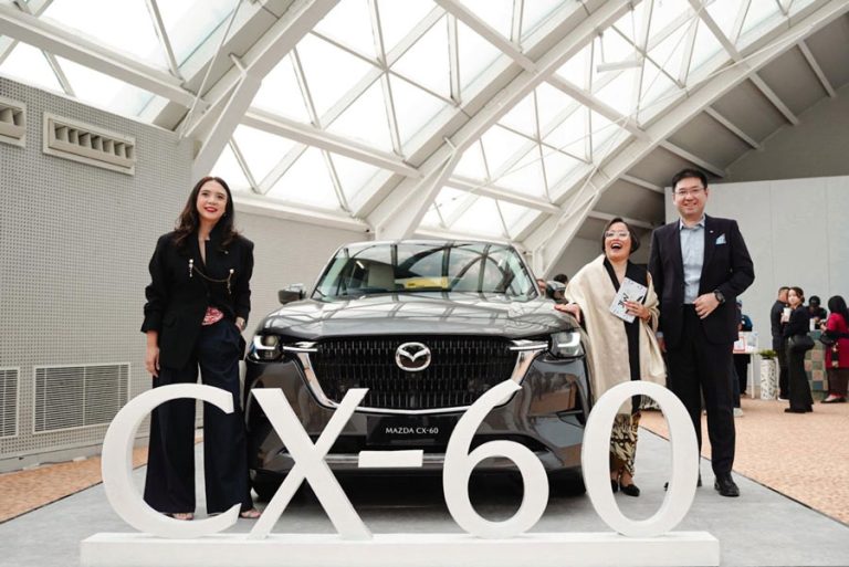 Mazda Indonesia Kembali Jadi “Official Vehicles Partner” Jakarta Fashion Week 2025