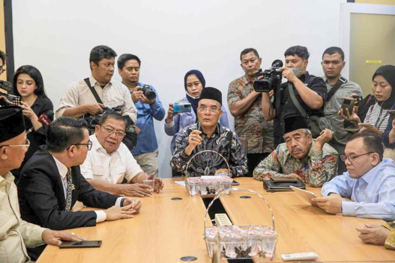Pansus DPR Terbitkan 5 Rekomendasi Terkait Hasil Penyelidikan Penyelenggaraan Haji