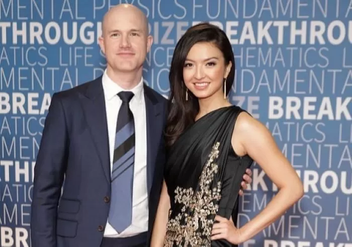 Klarifikasi Brian Armstrong Atas Pernikahannya dengan Raline Shah