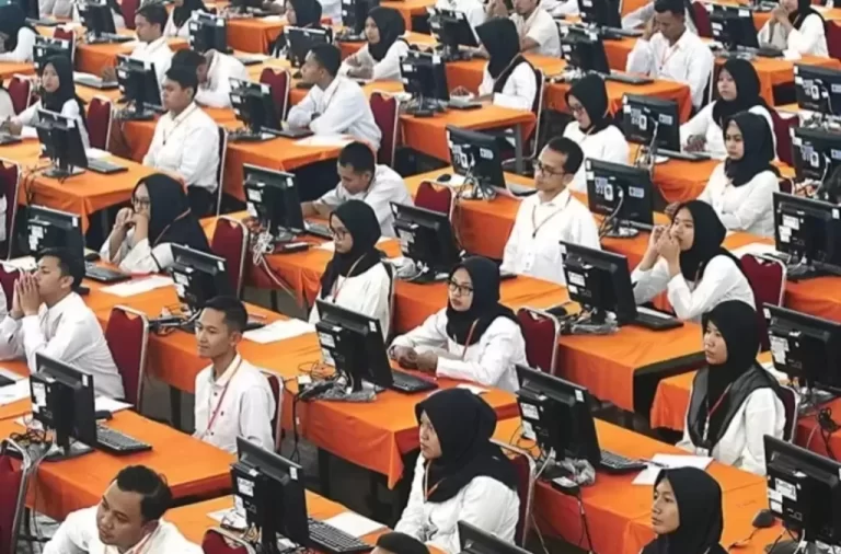 Jangan Salah Kostum, Ini Aturan Pakaian Saat Tes SKD CPNS 2024