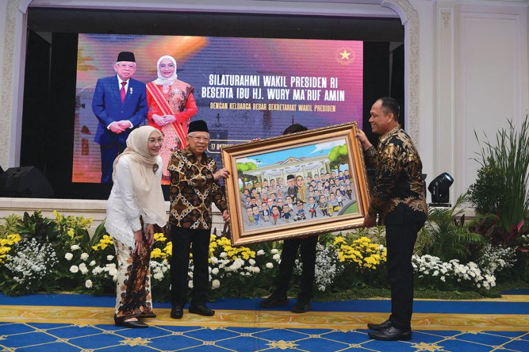 Pisah Kenang Wakil Presiden Ma’ruf Amin dengan Staf Setwapres