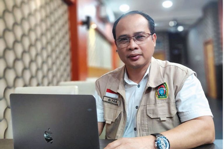 Berkenalan dengan dr Yanuarman, SpOG-KFM, Konsultan Fetomaternal Batam