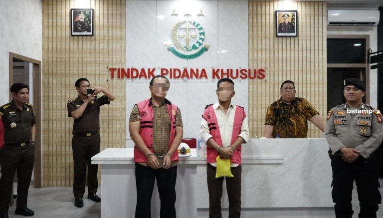 Direkur PT Gemmalindo Shipping Batam dan Direktur PT Segera Catur Perkasa jadi Tersangka Korupsi PNBP Pelabuhan di Kepri