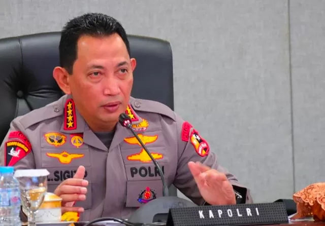 Kapolri Jenderal Listyo Sigit Bersedia Mundur dari Jabatan Jika Terlibat Judi Online