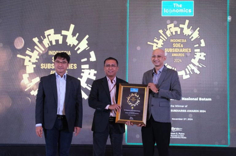 PLN Batam Raih Penghargaan Indonesia SOE Subsidiaries Award 2024