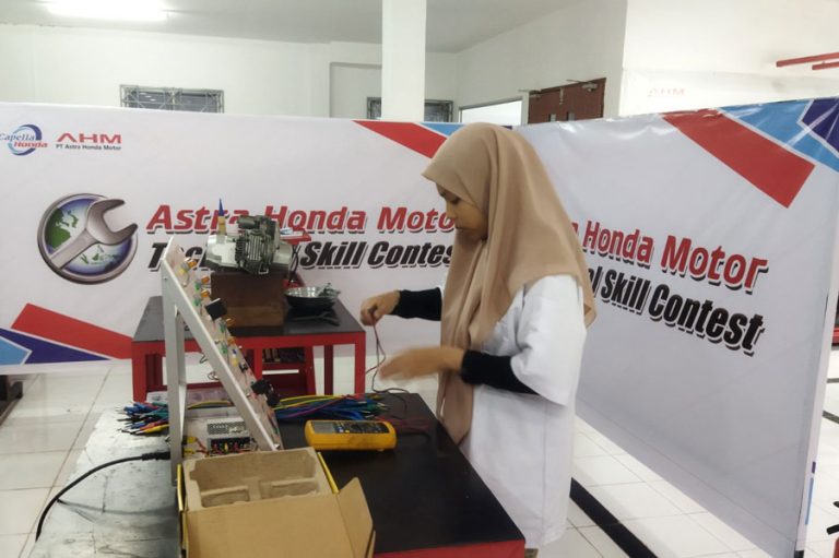 Tingkatkan Kompetensi Guru SMK, Capella Honda lakukan Pelatihan dan Sertifikasi