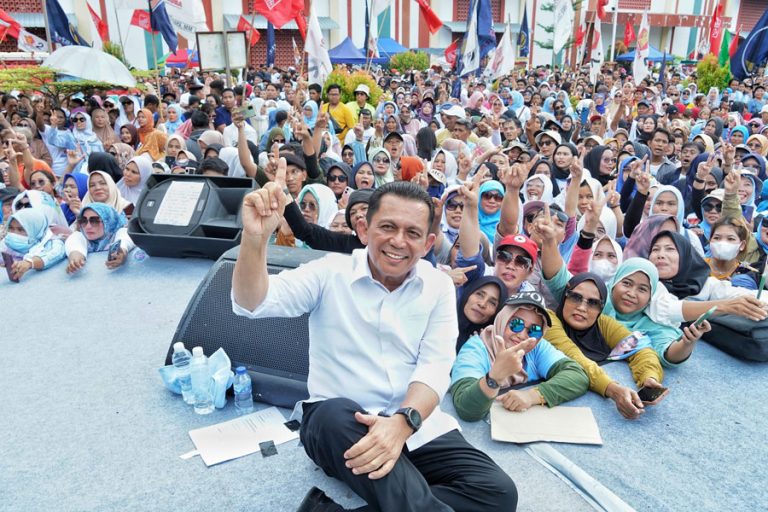 Ribuan Masyarakat Tumpah Ruah Hadiri Kampanye Akbar Asli-Sayang