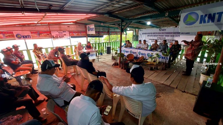 Dibicarakan dalam Rembuk Nelayan, KNTI Bintan Tolak Keras Kegiatan Sedimentasi Laut karena di Area Tangkap Nelayan