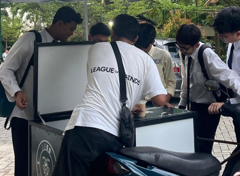 Kopi Ares, Solusi Ngopi Praktis di Batam